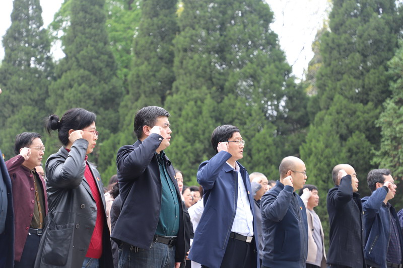 徐州開放大學(xué)開展“重走紅色路線傳承紅色基因”主題教育活動